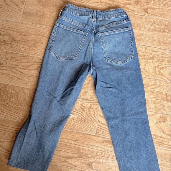 Old Navy High-Waisted OG Straight Ripped Jeans - Picture 10 of 11